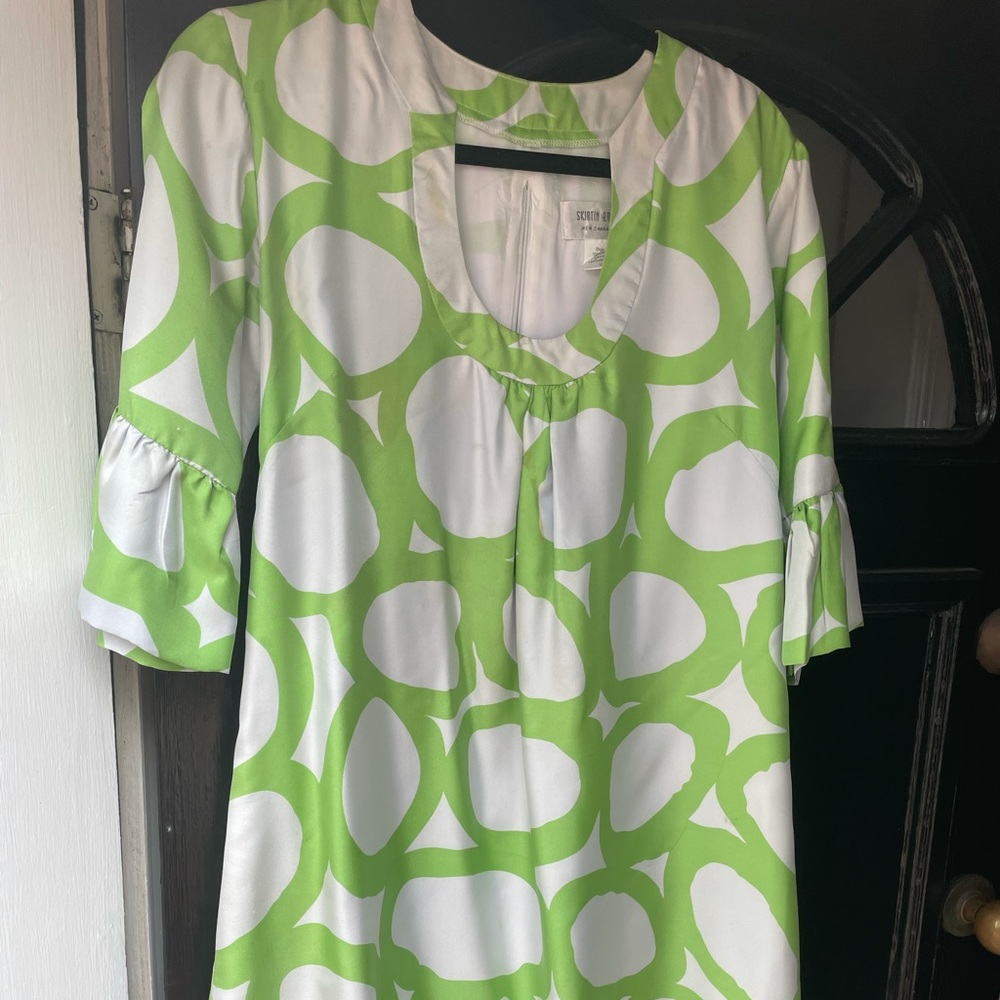 Skirtin around green and white silk/ acetate dress